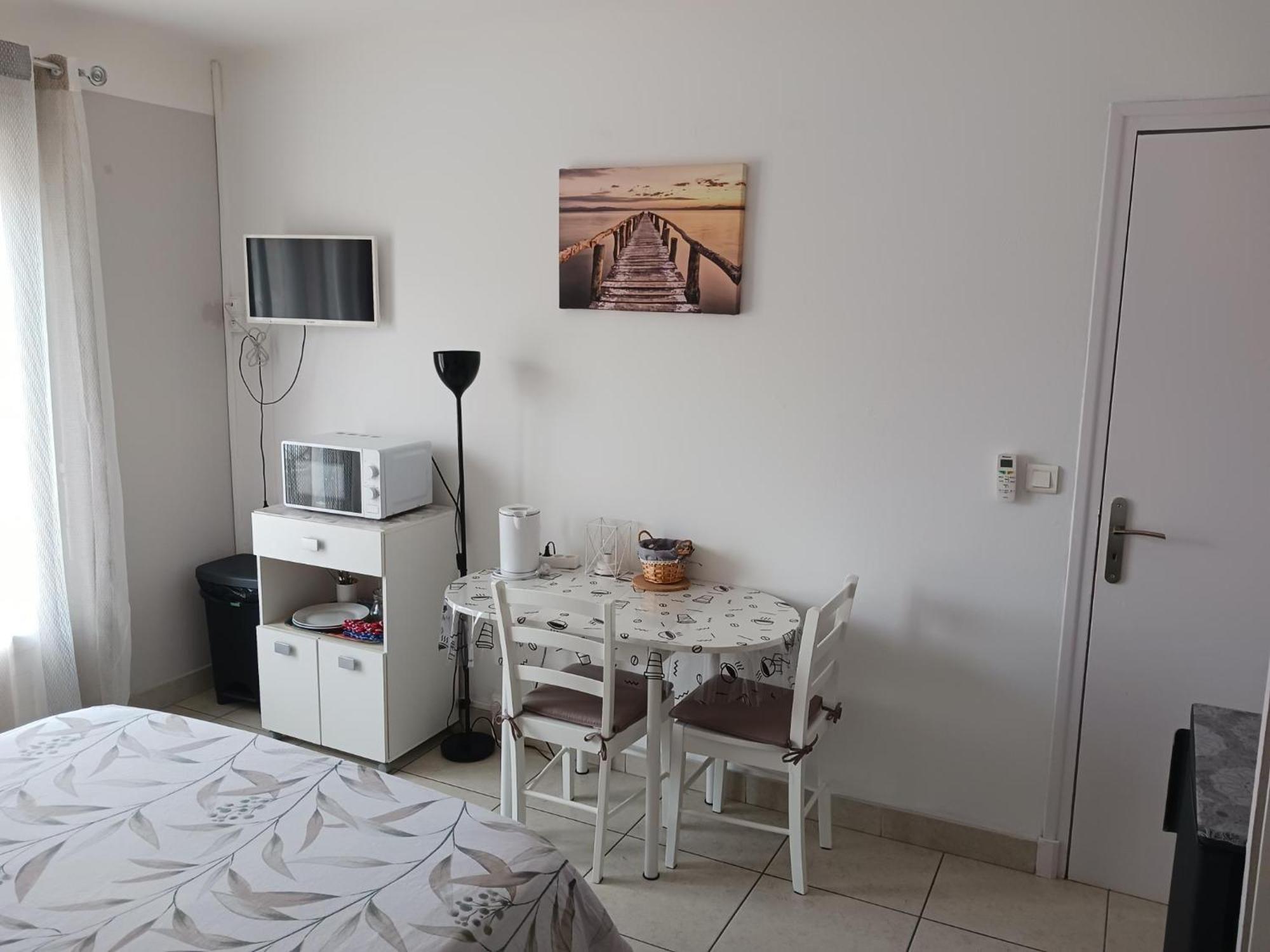 Chambre Privee Climatisee Chez Particulier, Wifi Apartment Perpignan Luaran gambar